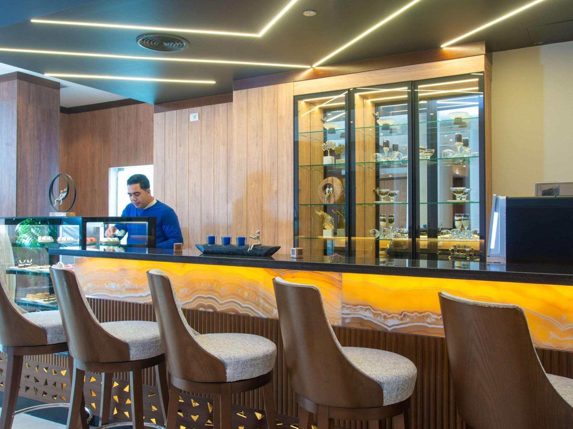 Novotel Cairo El Borg Giza Eksteriør bilde