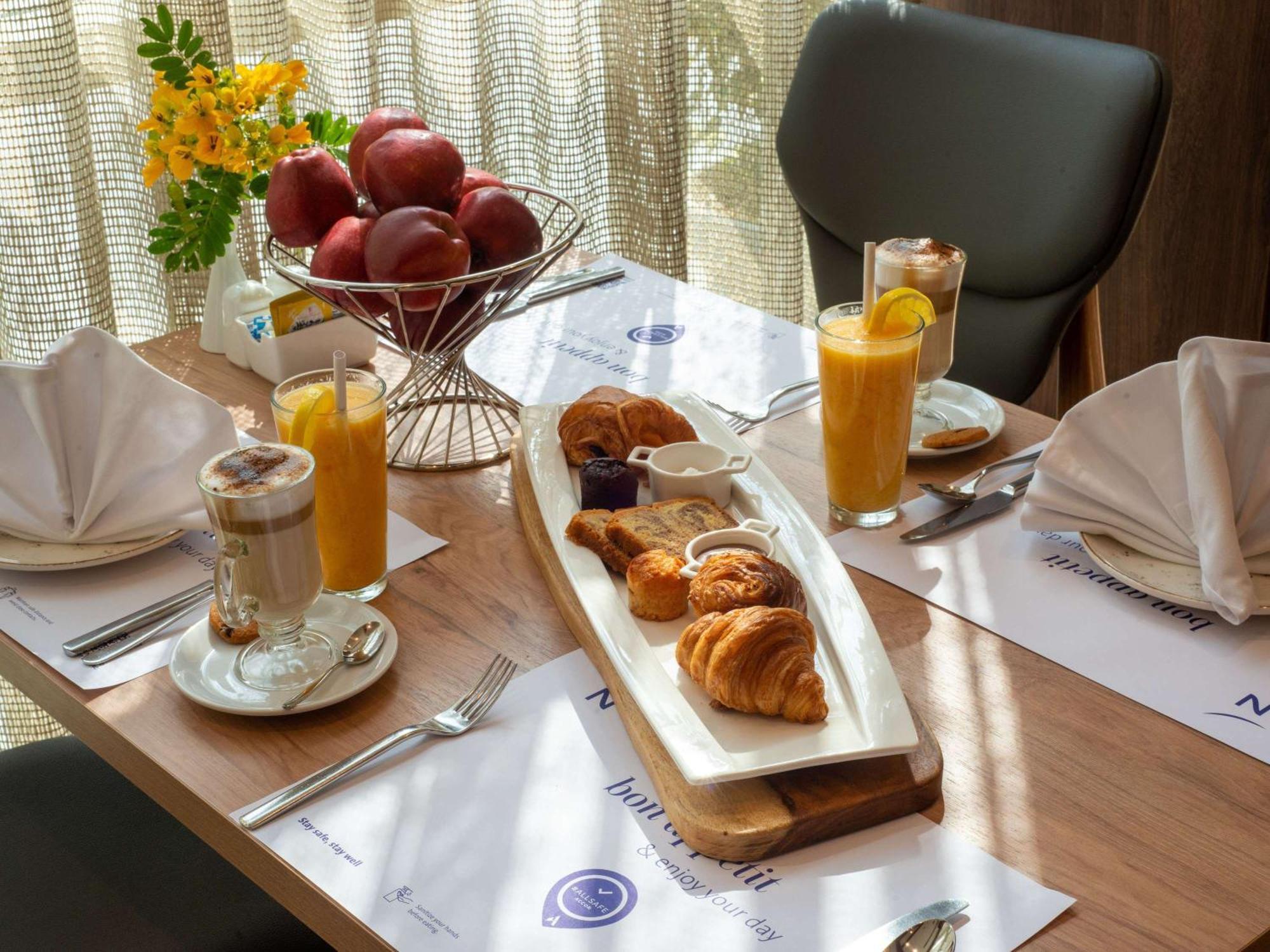 Novotel Cairo El Borg Giza Eksteriør bilde